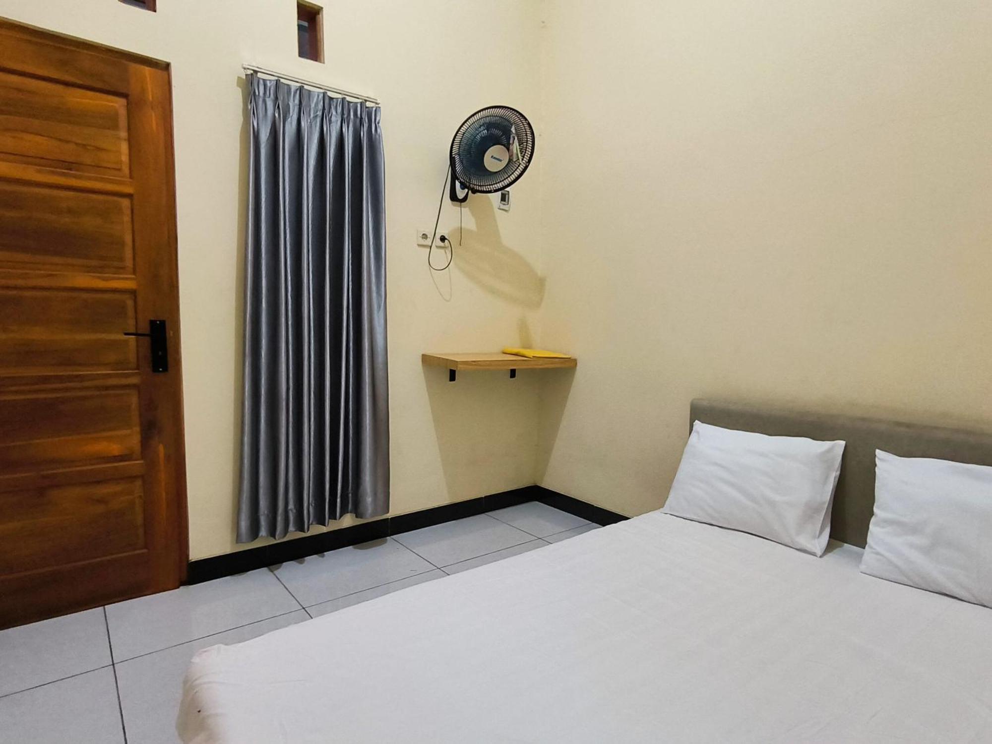Nn Guesthouse Solo Zewnętrze zdjęcie