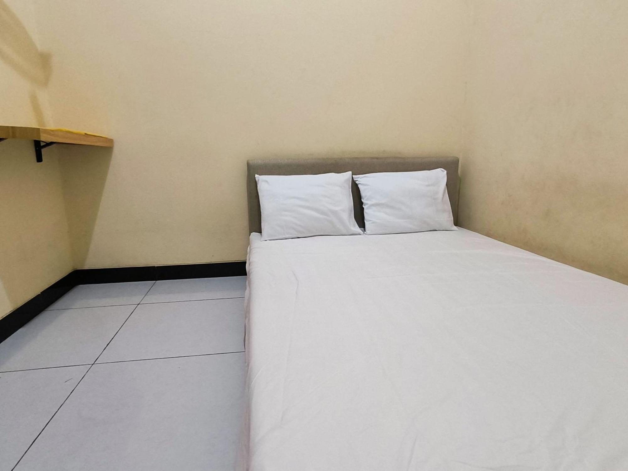 Nn Guesthouse Solo Zewnętrze zdjęcie