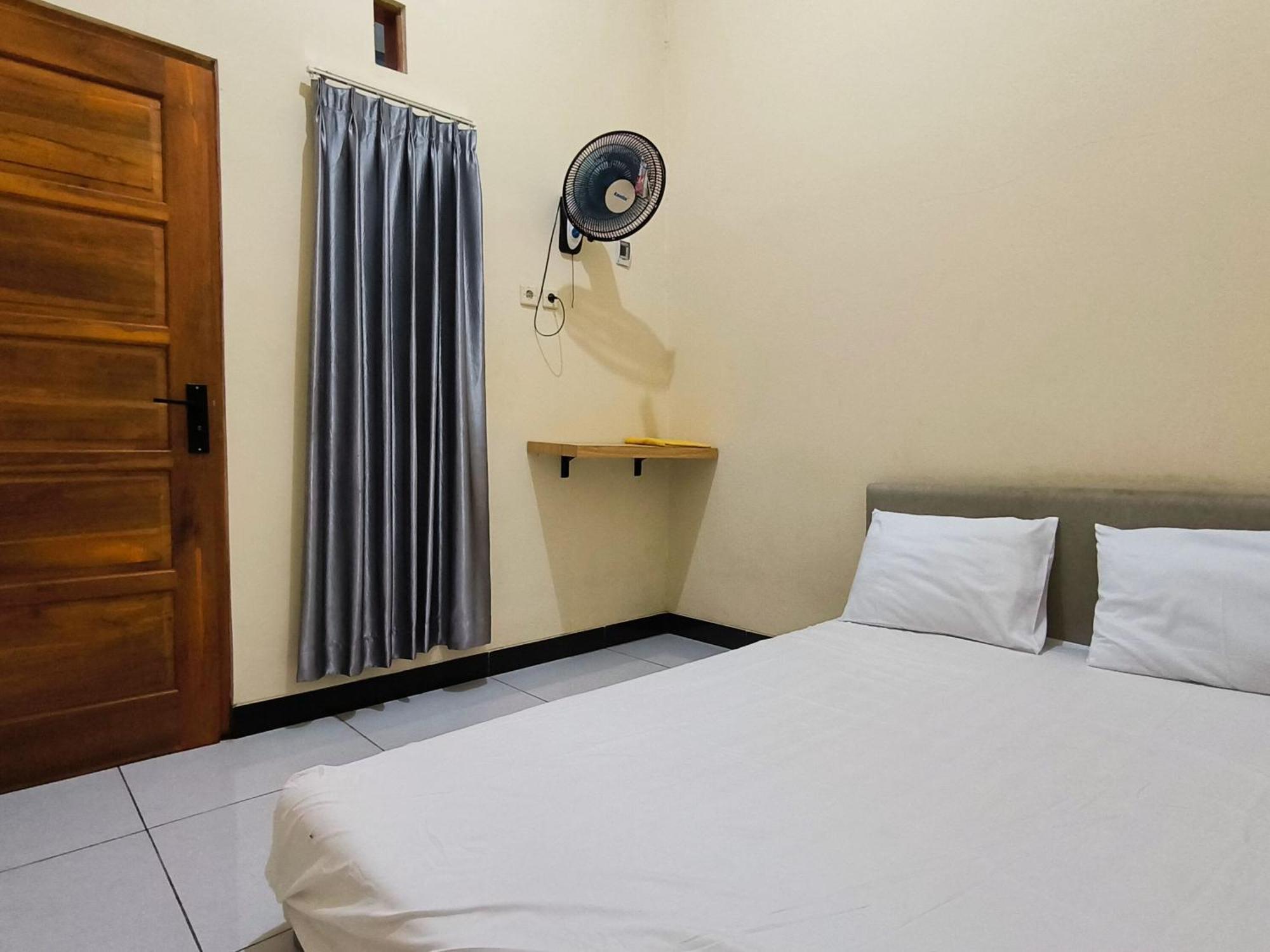 Nn Guesthouse Solo Zewnętrze zdjęcie