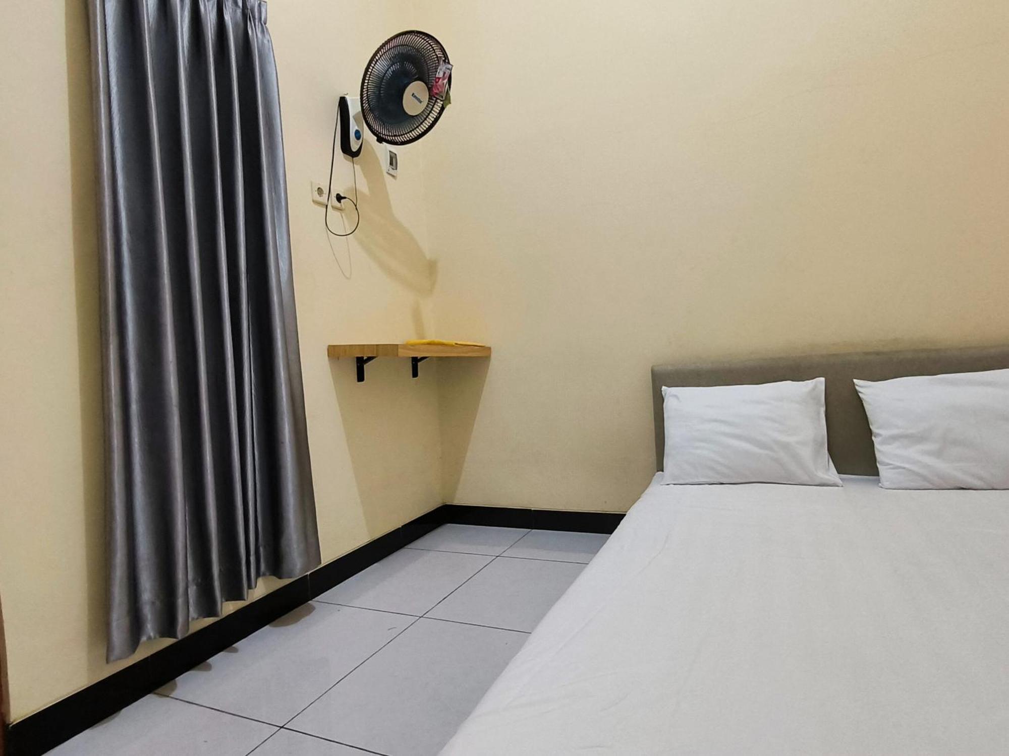 Nn Guesthouse Solo Zewnętrze zdjęcie